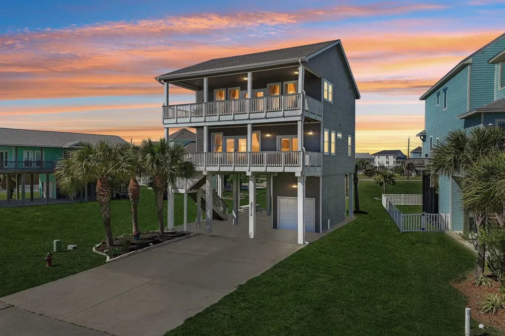 25114 Sausalito Drive Galveston, TX 77554