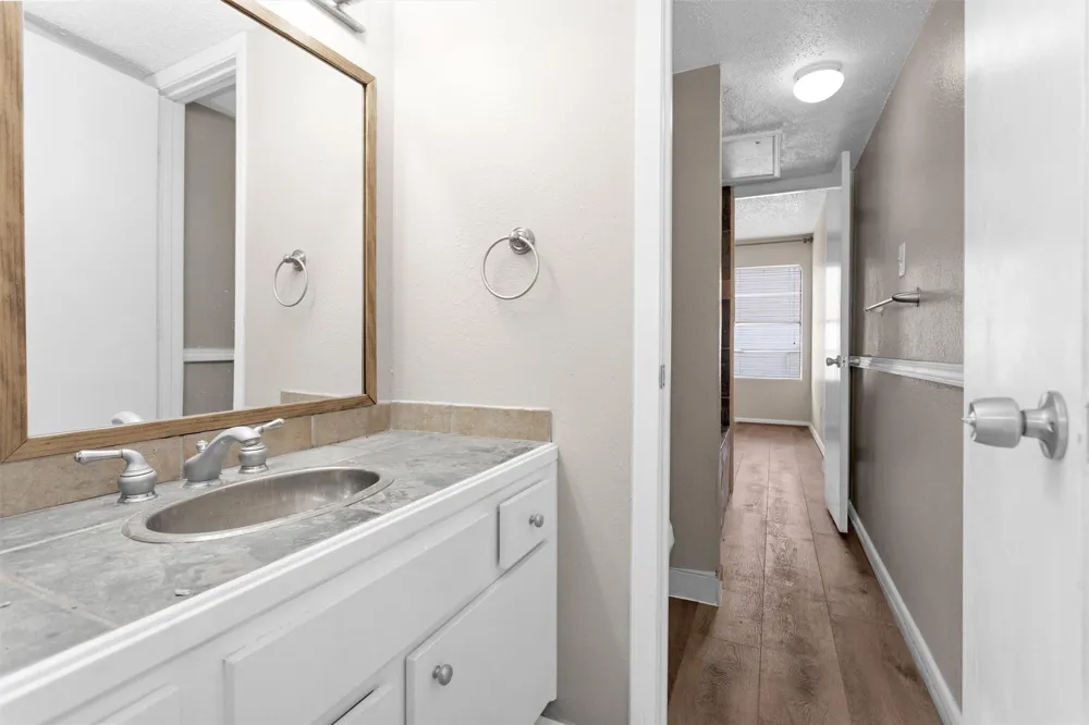 12900 Walden Road #513 Montgomery, TX 77356