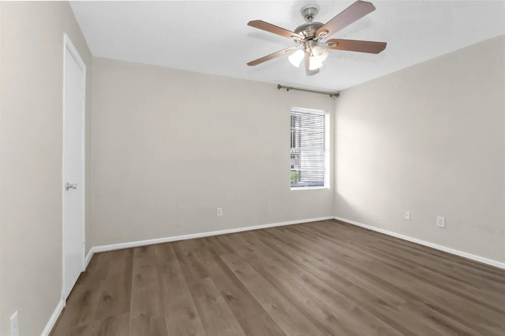12900 Walden Road #513 Montgomery, TX 77356