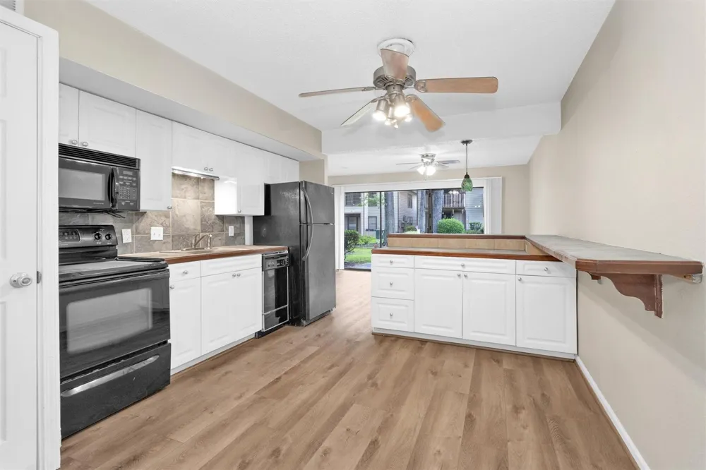 12900 Walden Road #513 Montgomery, TX 77356