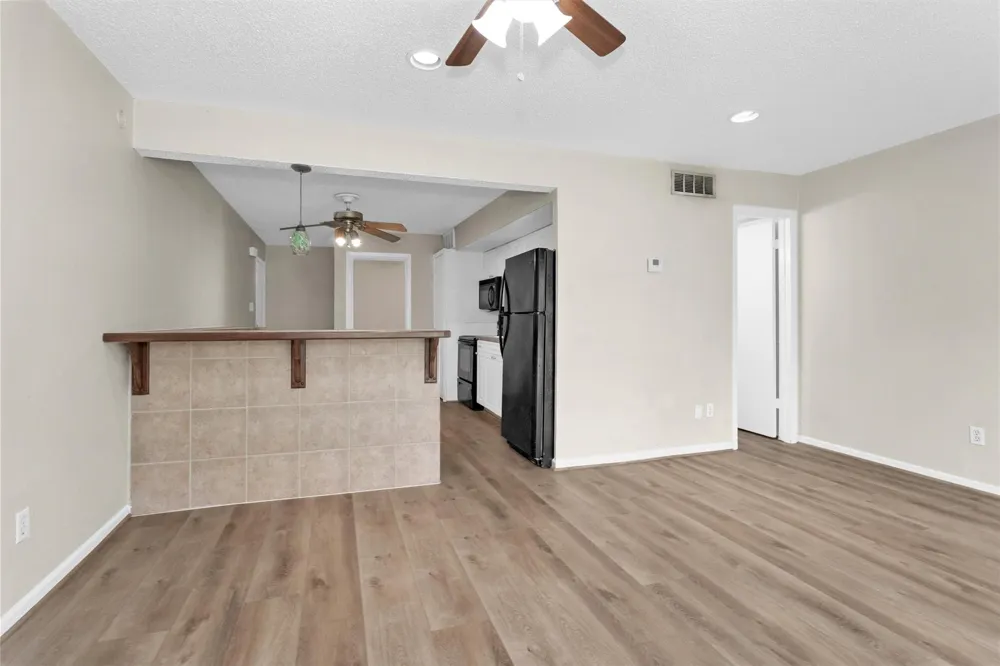 12900 Walden Road #513 Montgomery, TX 77356