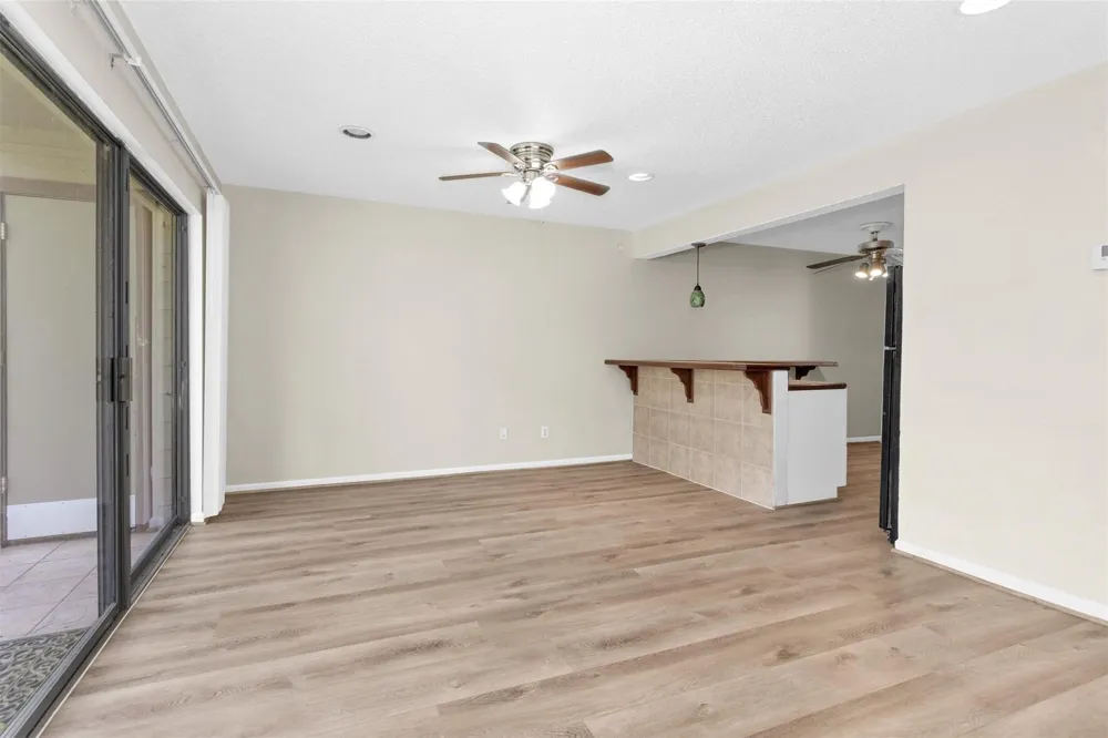 12900 Walden Road #513 Montgomery, TX 77356