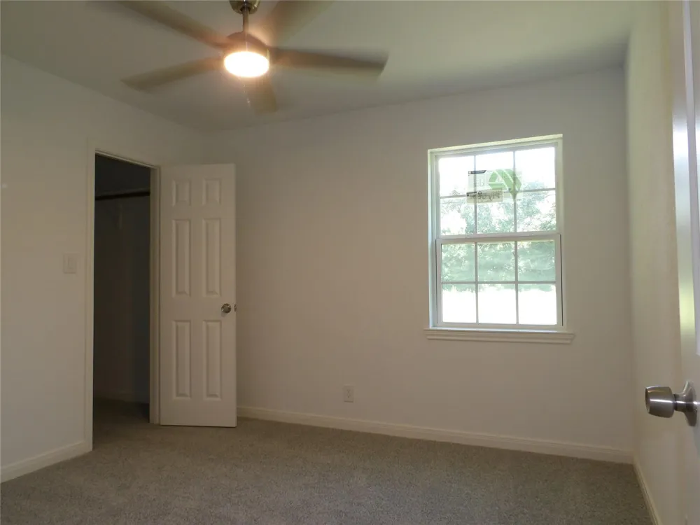 217 Sugar Cane Trace Lake Jackson, TX 77566
