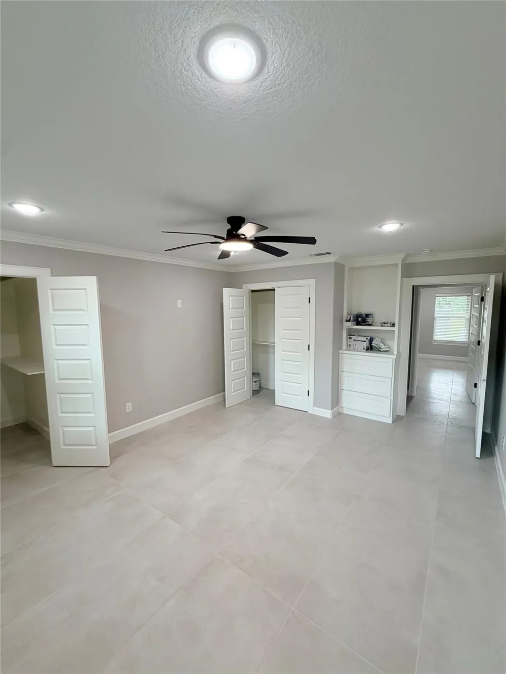 301 E San Bernard St Brazoria, TX 77422