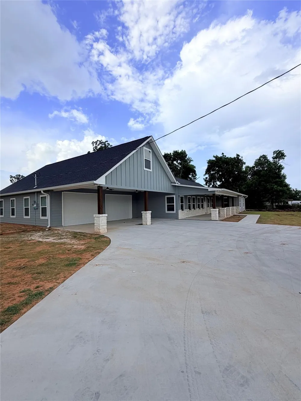 301 E San Bernard St Brazoria, TX 77422