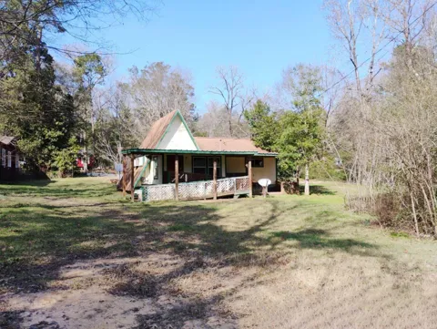 229 Lincoln Drive