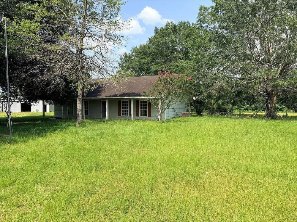 1210 County Road 2099 Liberty, TX 77575