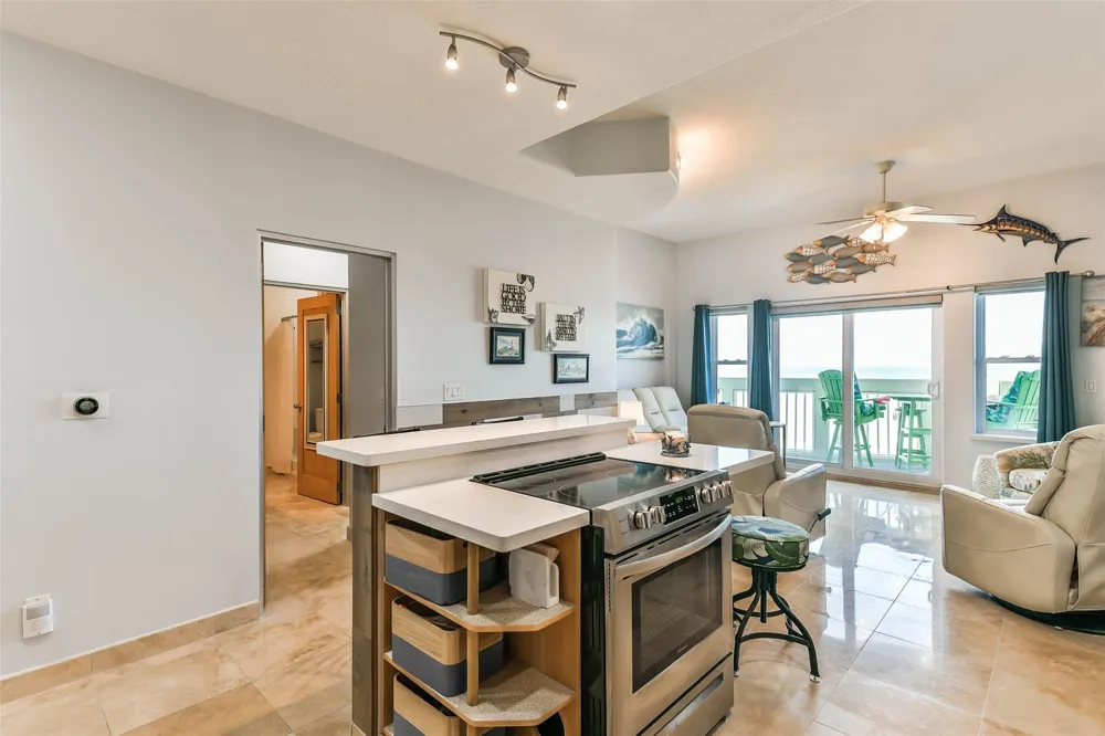 9420 Seawall Boulevard #602 Galveston, TX 77554