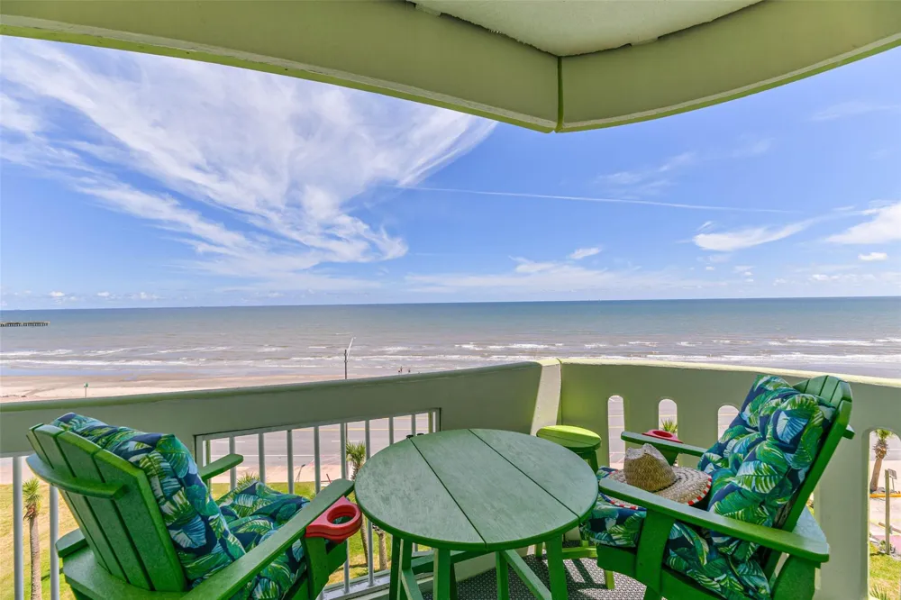 9420 Seawall Boulevard #602 Galveston, TX 77554