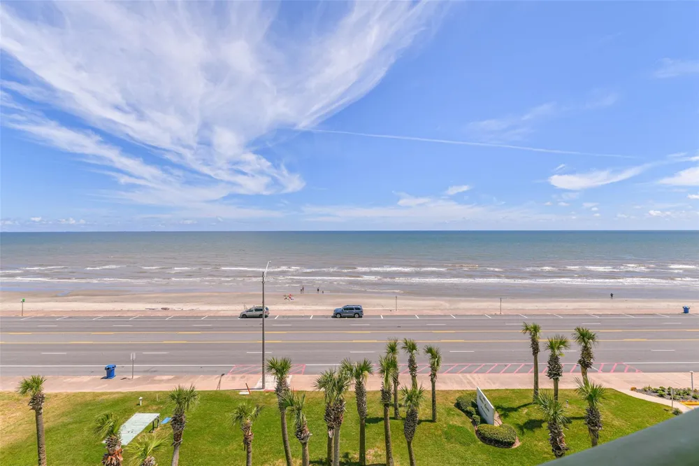 9420 Seawall Boulevard #602 Galveston, TX 77554