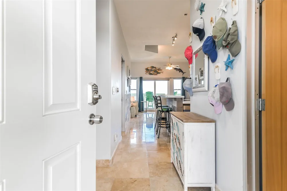 9420 Seawall Boulevard #602 Galveston, TX 77554