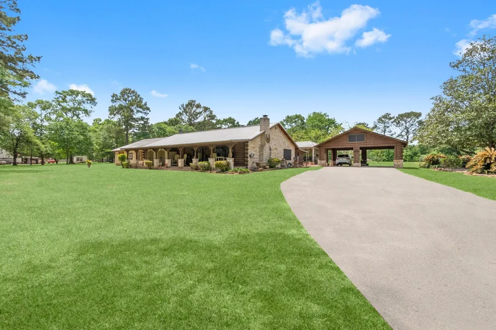 51 Bullock Lane Shepherd, TX 77371