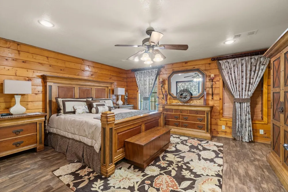51 Bullock Lane Shepherd, TX 77371