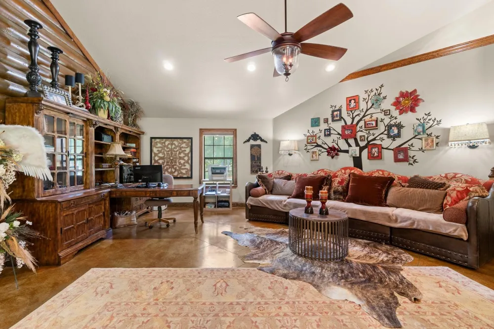 51 Bullock Lane Shepherd, TX 77371