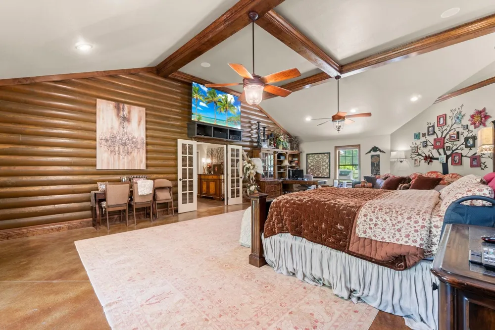 51 Bullock Lane Shepherd, TX 77371
