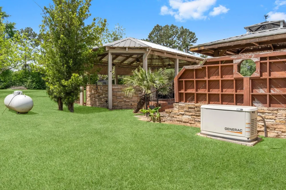 51 Bullock Lane Shepherd, TX 77371
