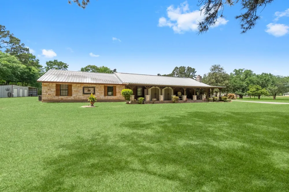 51 Bullock Lane Shepherd, TX 77371
