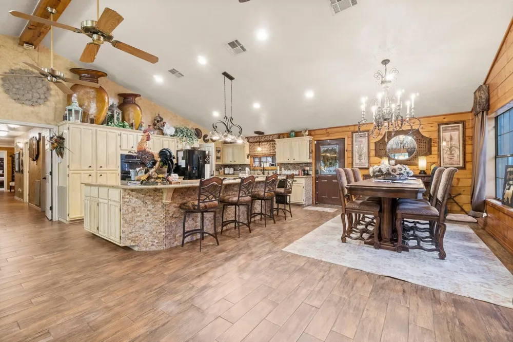 51 Bullock Lane Shepherd, TX 77371