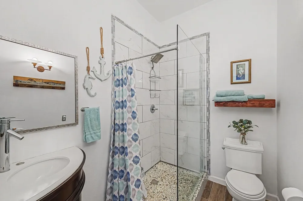 201 Turtle Bay Cove Palacios, TX 77465