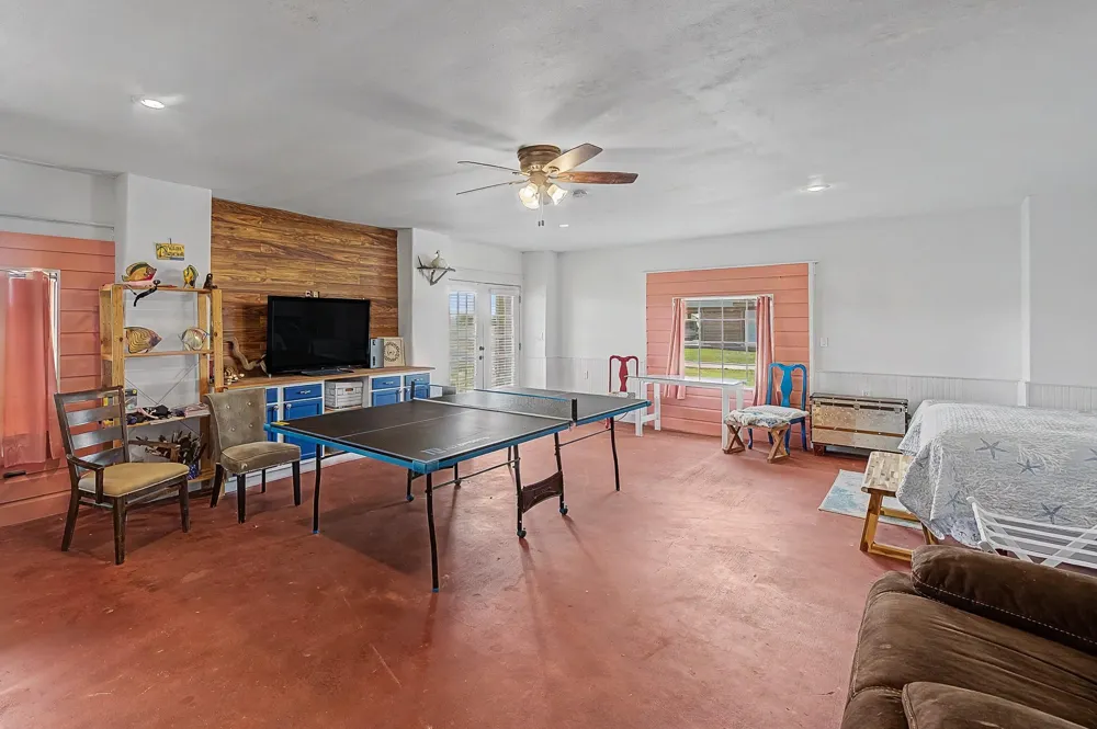 201 Turtle Bay Cove Palacios, TX 77465