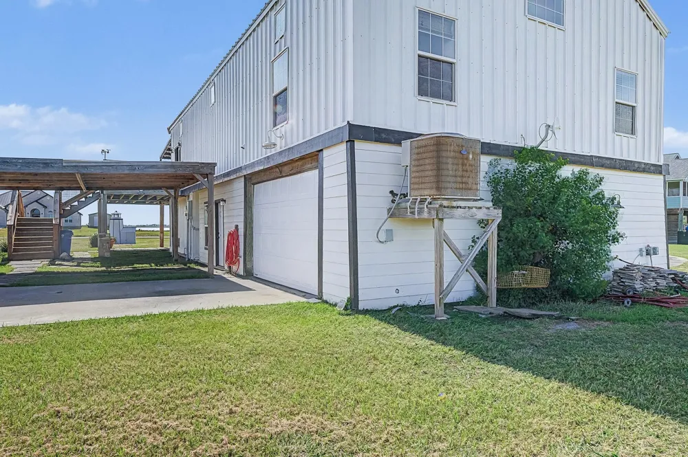 201 Turtle Bay Cove Palacios, TX 77465