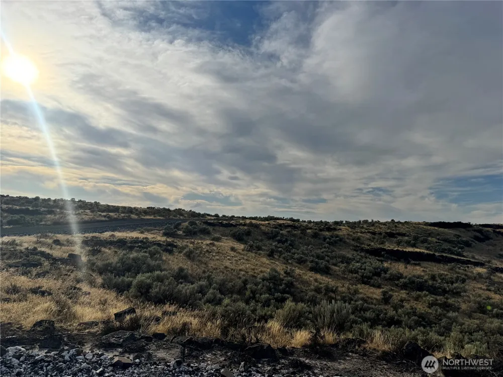 228 RD 15.5 NE Wilson Creek, WA 98860