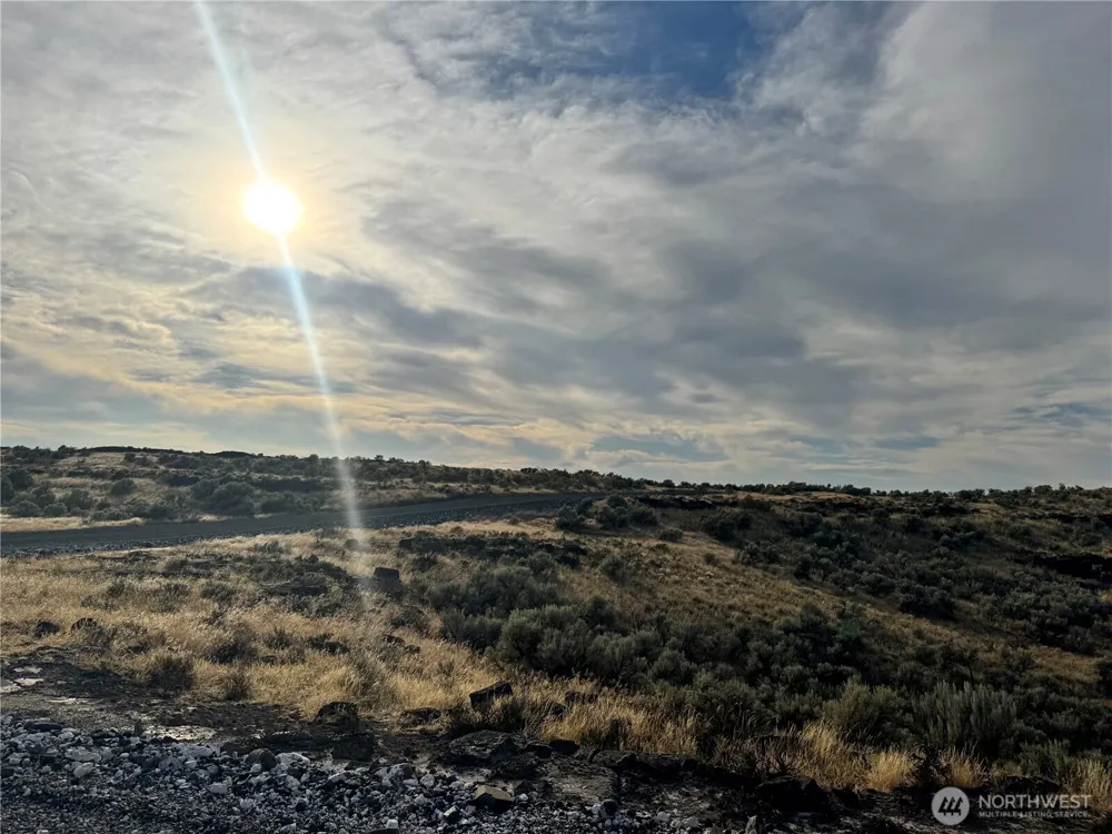 228 RD 15.5 NE Wilson Creek, WA 98860