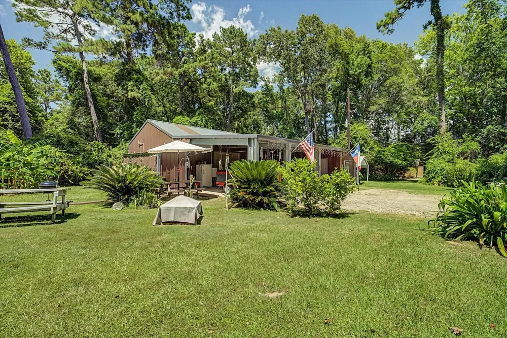31601 Huffman Cleveland Road Huffman, TX 77336