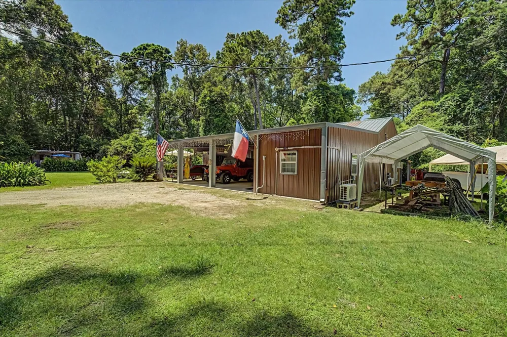31601 Huffman Cleveland Road Huffman, TX 77336