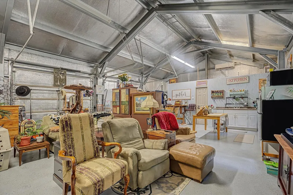 31601 Huffman Cleveland Road Huffman, TX 77336