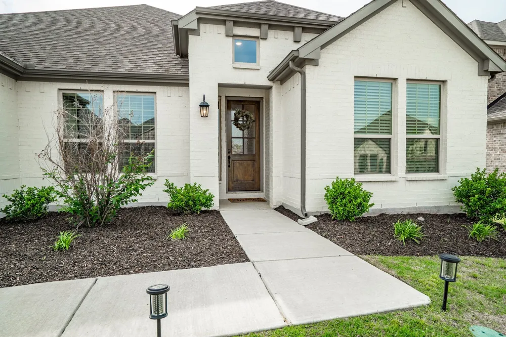 328 Savannah Lane Oak Point, TX 75068