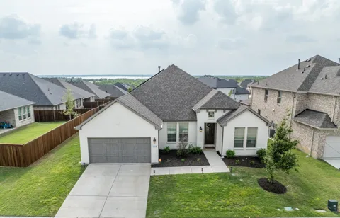328 Savannah Lane