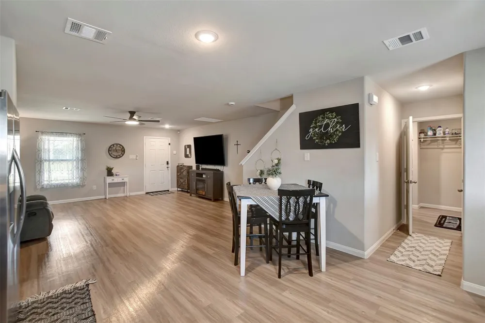 950 21st Street Hempstead, TX 77445