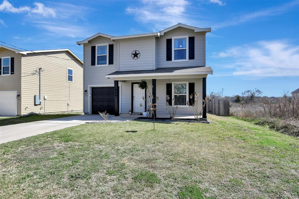 950 21st Street Hempstead, TX 77445