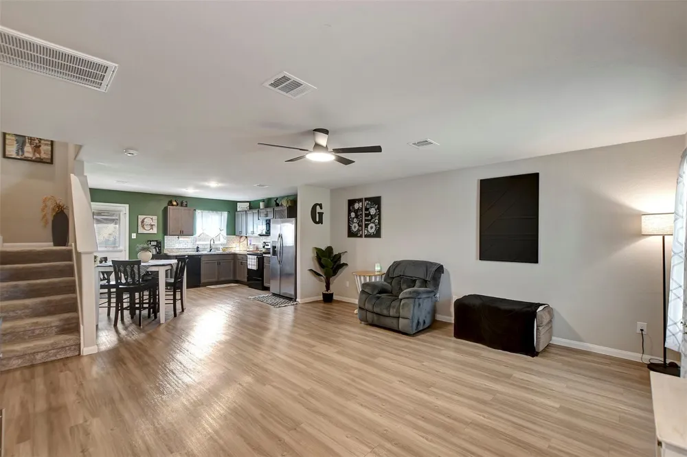 950 21st Street Hempstead, TX 77445