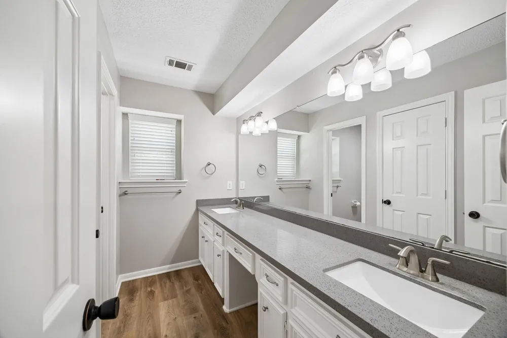 2906 Eagle Creek Drive Kingwood, TX 77345