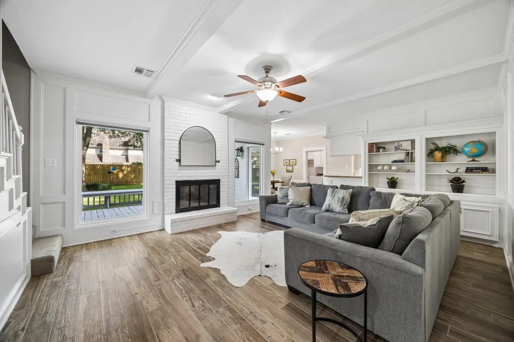 2906 Eagle Creek Drive Kingwood, TX 77345