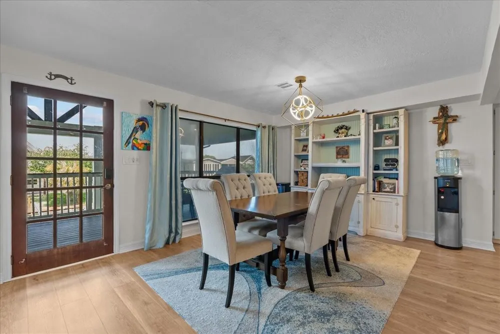 23 Harbor Lane Kemah, TX 77565