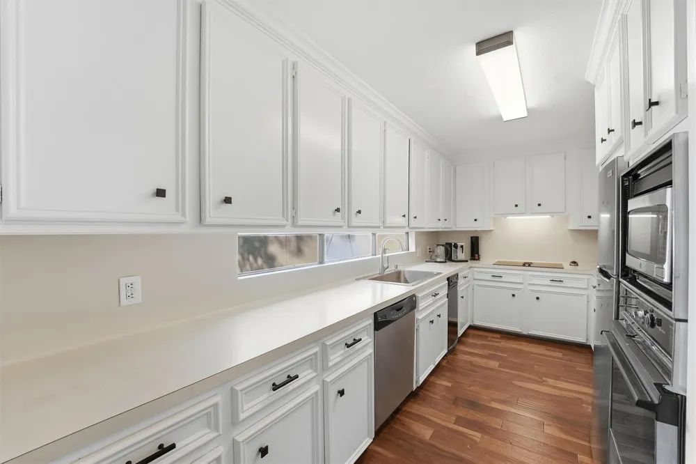 3822 Lakewood Drive Montgomery, TX 77356