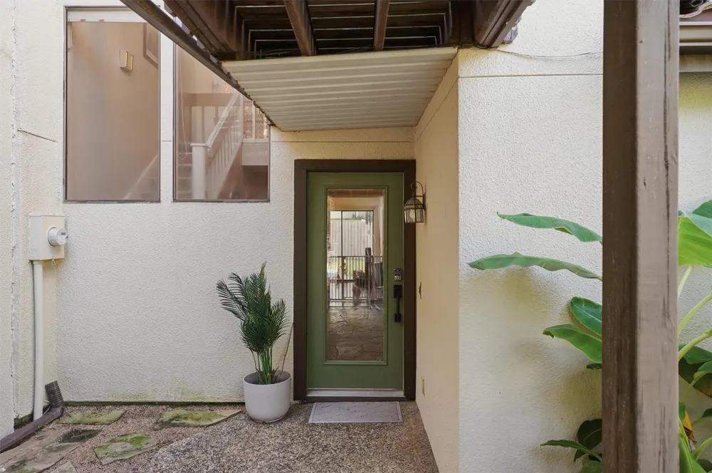 3822 Lakewood Drive Montgomery, TX 77356