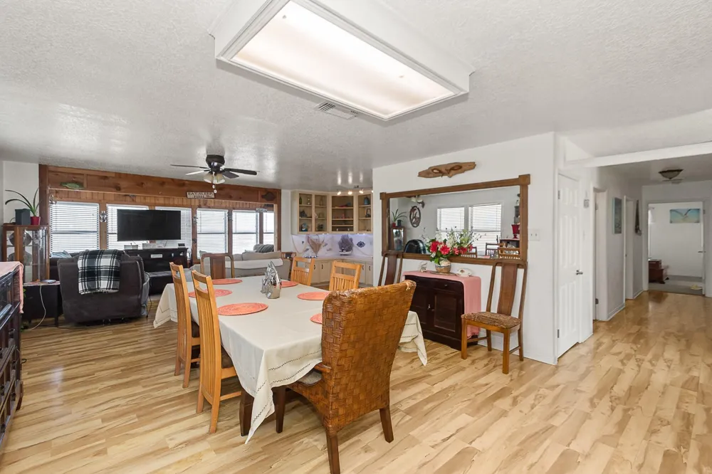 222 Fishermans Isle Brazoria, TX 77422