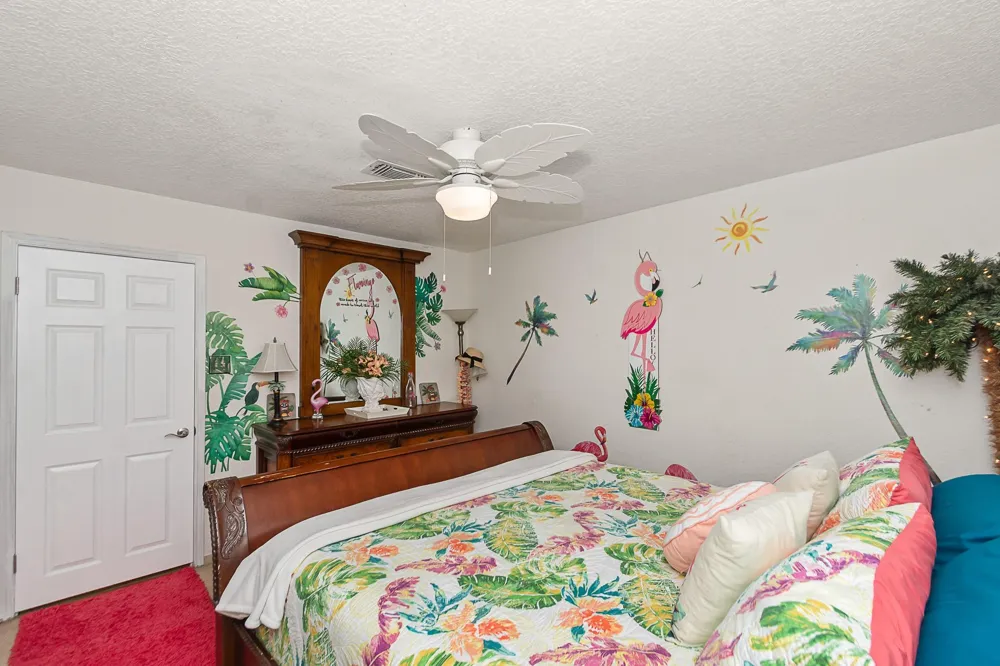 222 Fishermans Isle Brazoria, TX 77422