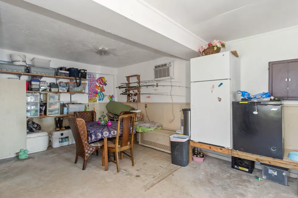 222 Fishermans Isle Brazoria, TX 77422