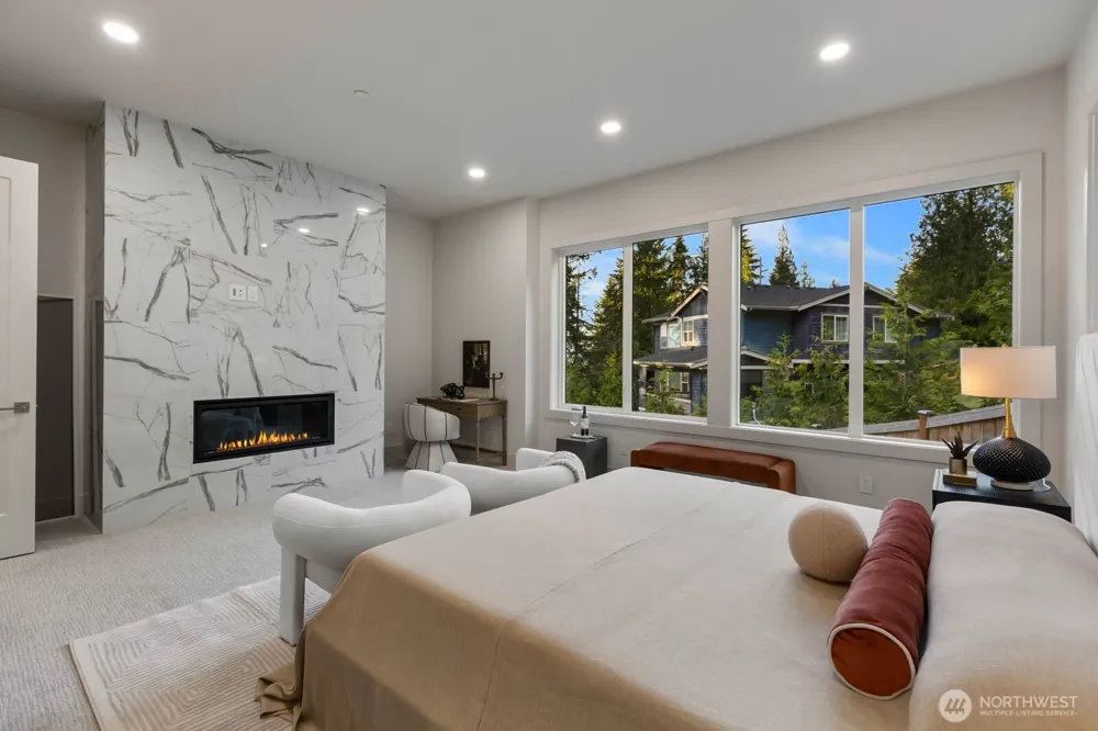 6020 175th Court SE Bellevue, WA 98006