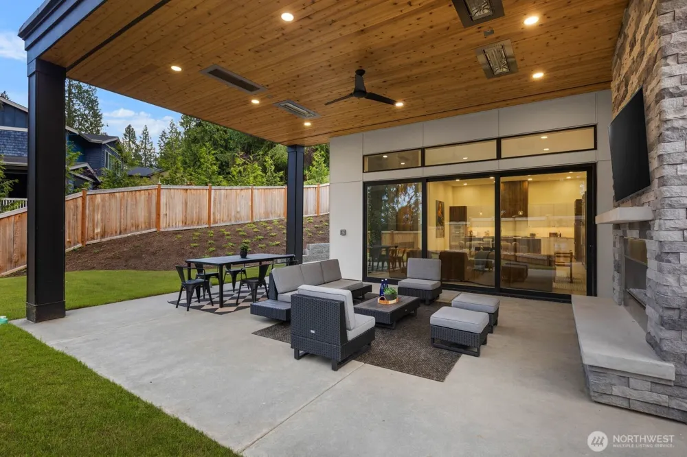 6020 175th Court SE Bellevue, WA 98006