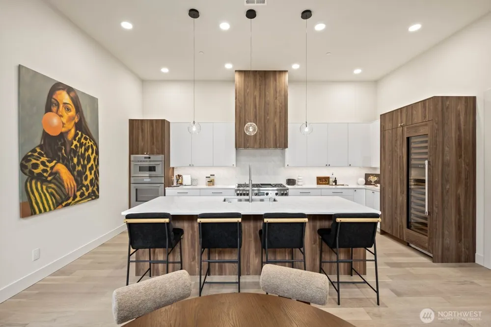 6020 175th Court SE Bellevue, WA 98006