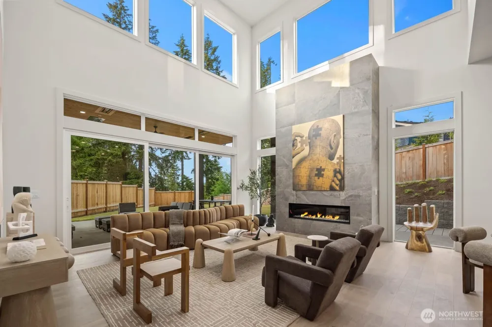 6020 175th Court SE Bellevue, WA 98006