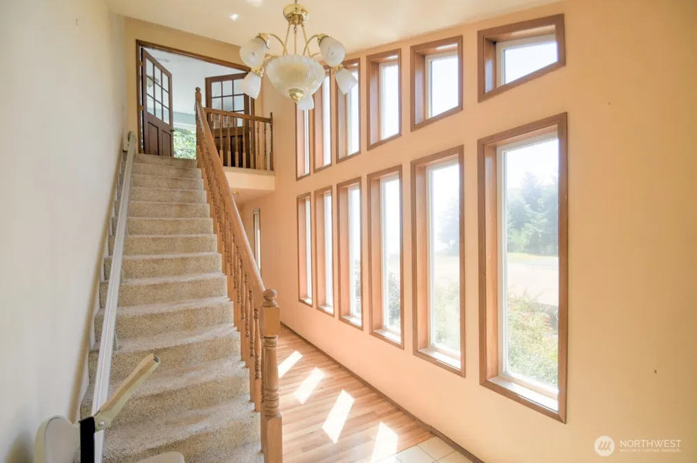 180 Sunrise Avenue SE Ocean Shores, WA 98569