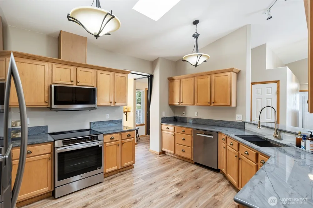 154 Budgett Lane Chehalis, WA 98532