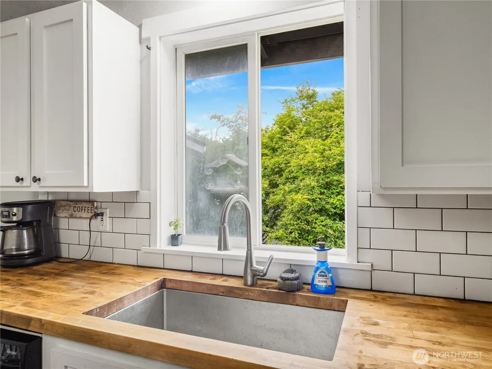 602 S Main Street Bucoda, WA 98530